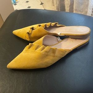 ZARA Trafaluc Mustard Ruffle Pointed Slides Size 8